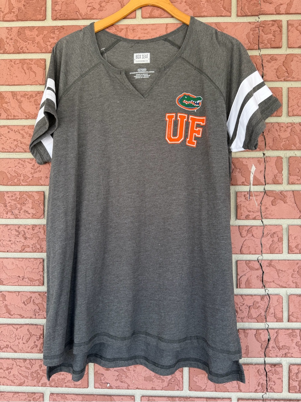 UF Women's Gray Short Sleeve Tee with Striped Sleeves